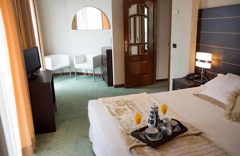 O Val Do Naseiro Hotel Viveiro Bilik gambar